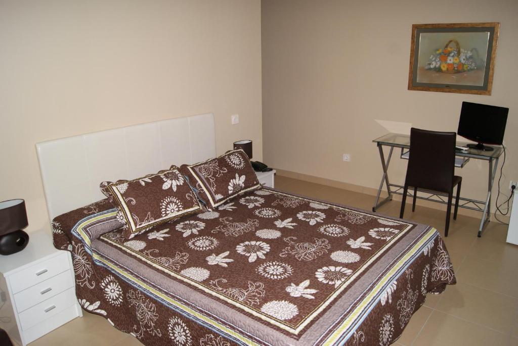 Hotel Dona Luisa San Luis de Sabinillas Room photo