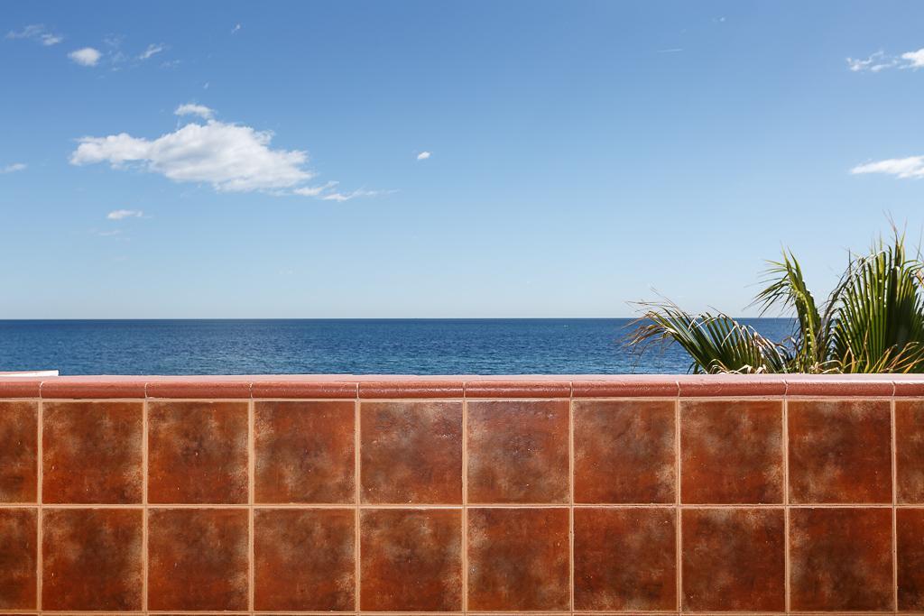 Hotel Dona Luisa San Luis de Sabinillas Exterior photo